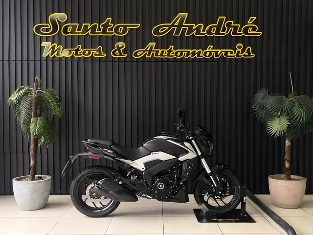 Moto Bajaj Dominar 250 2025 250