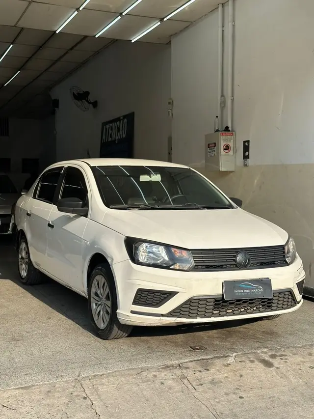 Carro Volkswagen Voyage 2022 1.6