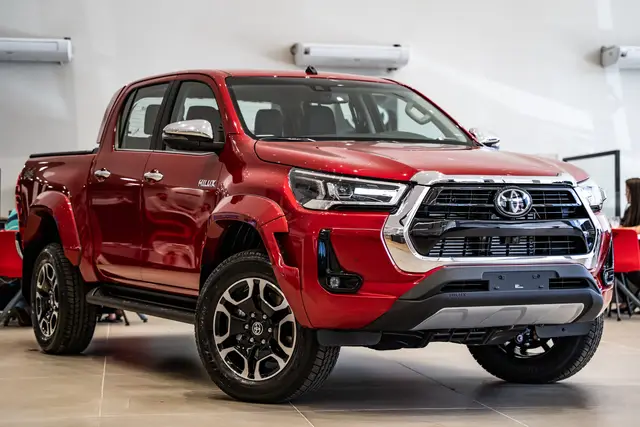 Carro Toyota Hilux Cabine Dupla 2026 SRX Plus AT 4x4 2.8 Diesel