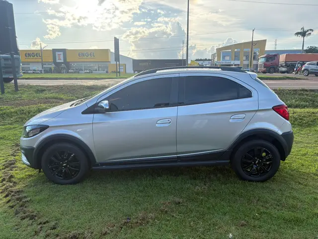 Carro Chevrolet Onix 2019 Activ 1.4 (Aut.)