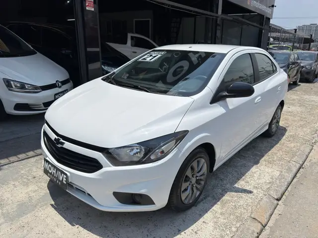 Carro Chevrolet Onix Plus 2021 1.0 LT (Flex)