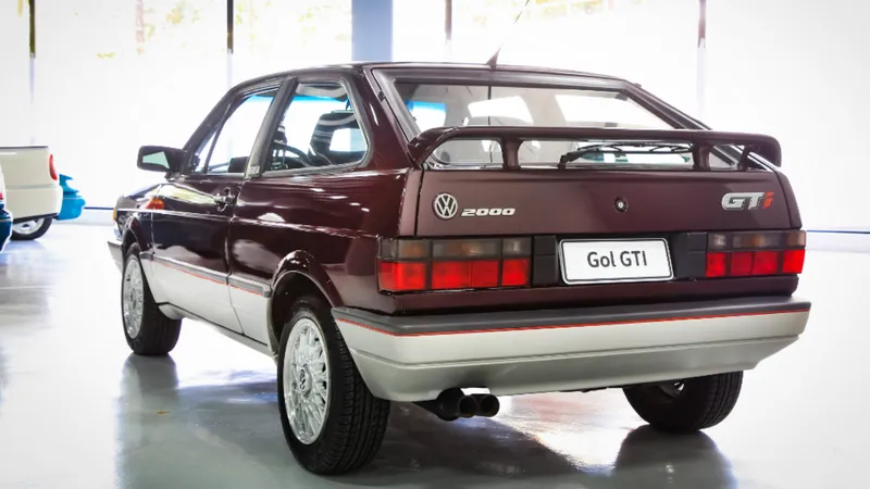 Carros usados supervalorizados: vale a pena comprar pela baixa quilometragem?