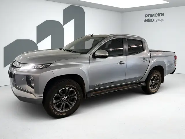 Carro Mitsubishi L200 Triton Sport 2022 HPE-S 2.4 DID-H 4x4 (Aut)