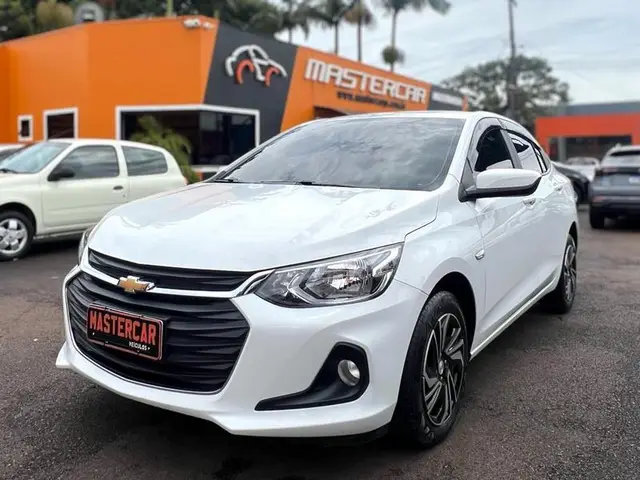 Carro Chevrolet Onix 2024 1.0
