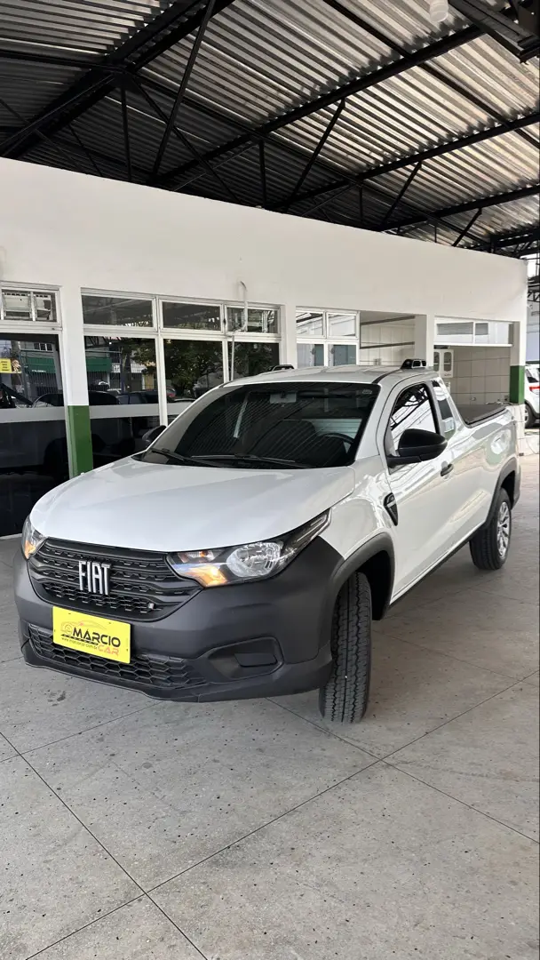 Carro Fiat Strada 2023 Endurance 1.4 Cabine Plus (Flex)