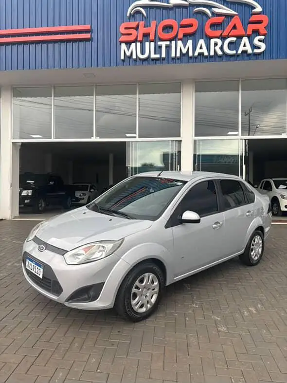 Carro Ford Fiesta Sedan 2014 SE 1.6 Rocam (Flex)