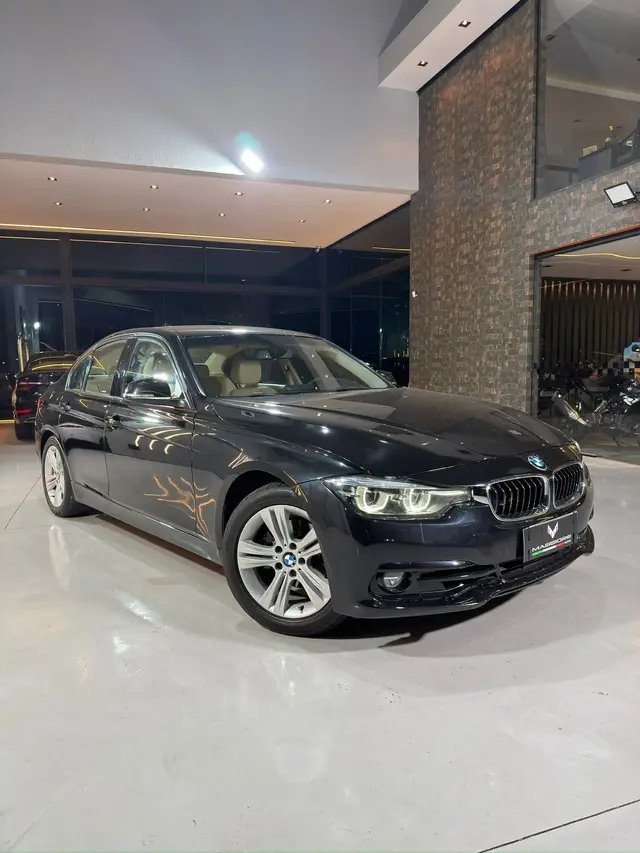 Carro BMW 320i 2018 320i M Sport 2.0