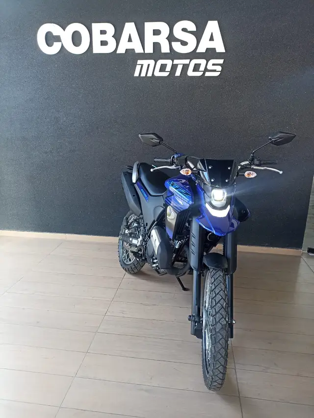 Moto Yamaha XTZ 250 Lander 2025 Connected