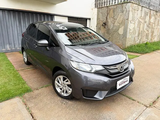 Carro Honda Fit 2016 1.5 16v LX CVT (Flex)