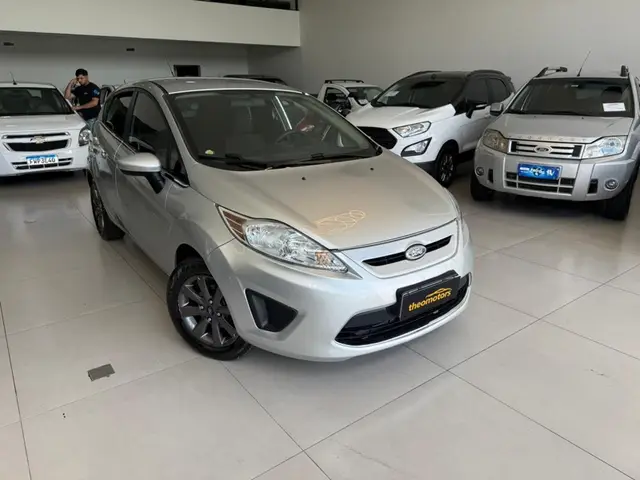 Carro Ford New Fiesta Hatch 2012 SE 1.6 16V (Flex)