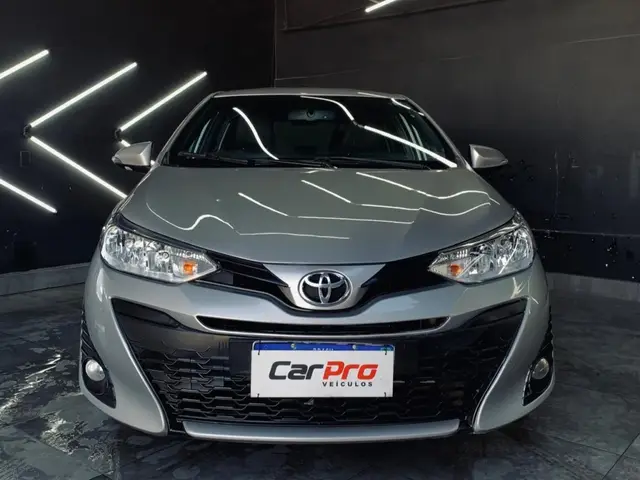 Carro Toyota Yaris 2019 1.3 XL (Flex)