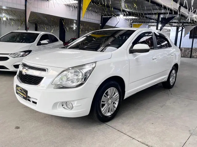 Carro Chevrolet Cobalt 2015 LT 1.4 8V (Flex)