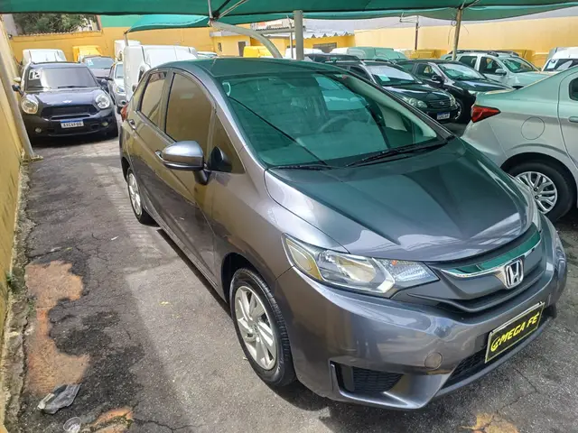 Carro Honda Fit 2015 1.5 16v LX CVT (Flex)