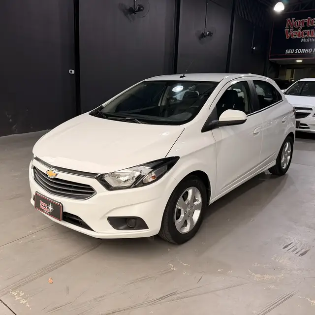 Carro Chevrolet Onix 2019 1.4 LT SPE/4