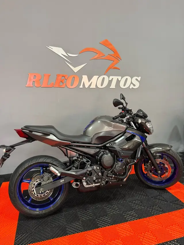 Moto Yamaha XJ6 N 2013 XJ6 N 600
