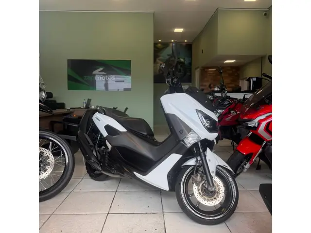 Moto Yamaha NMax 2018 160 ABS