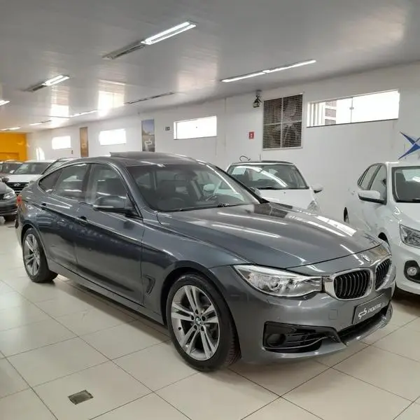Carro BMW 320i GT 2016 320i Gran Turismo Sport