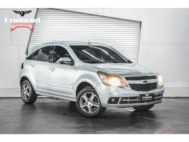 Carro Chevrolet Agile 2011 LTZ 1.4 8V (Flex)