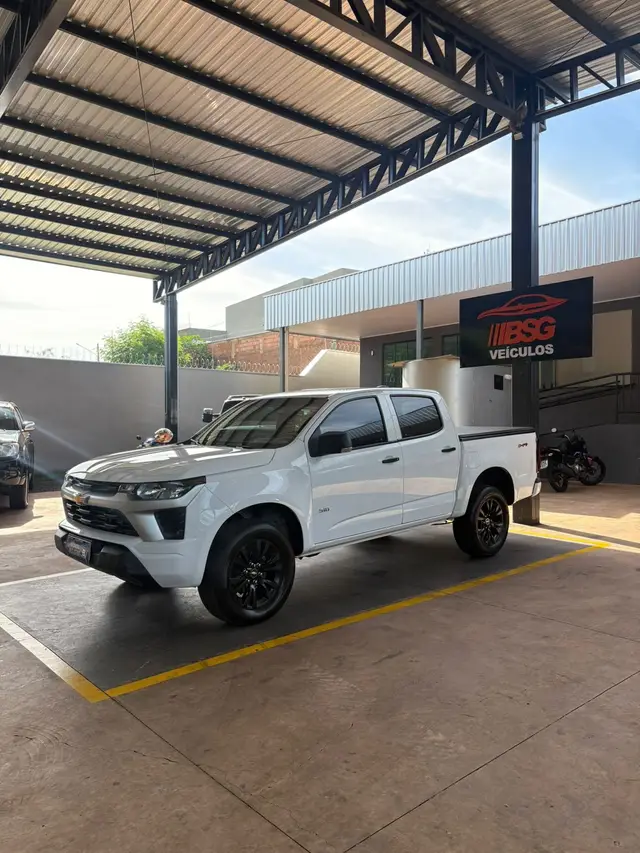 Carro Chevrolet S10 Cabine Dupla 2025 WT 2.8 Turbodiesel AT