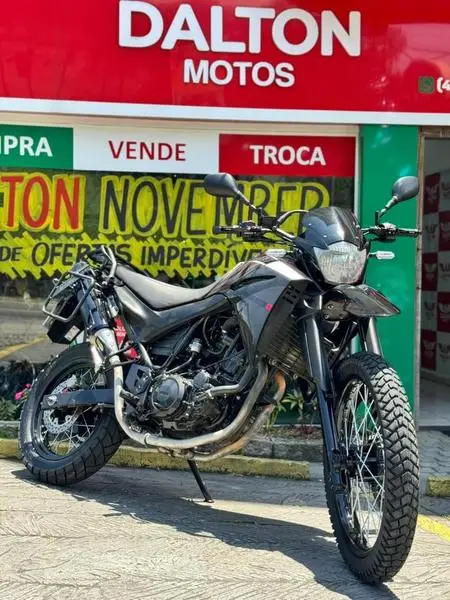Moto Yamaha XT 600 R 2006 R