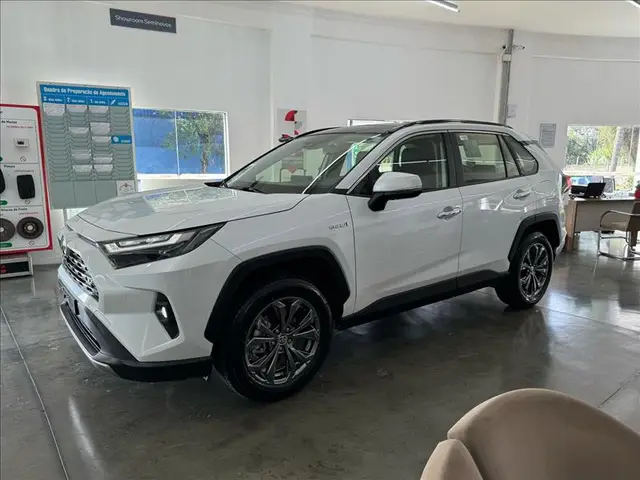 Carro Toyota RAV4 2025  SX Connect 2.5 (Híbrido)