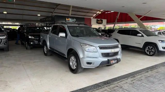 Carro Chevrolet S10 Cabine Dupla 2013 S10 2.8 CTDI LT 4WD (Cabine Dupla)