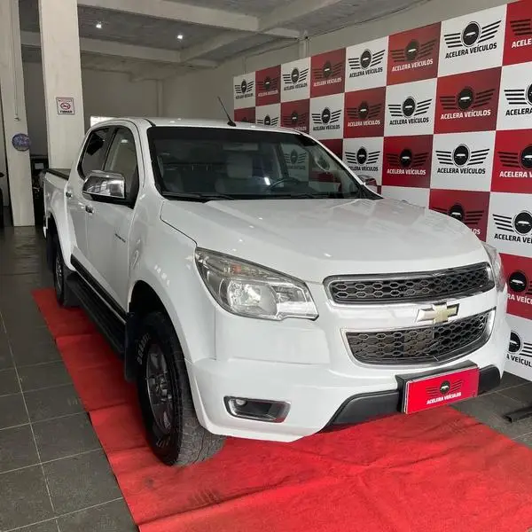 Carro Chevrolet S10 Cabine Dupla 2016 S10 2.4 Advantage (Cabine Dupla)