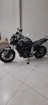 Moto Yamaha MT-07 2016 STD