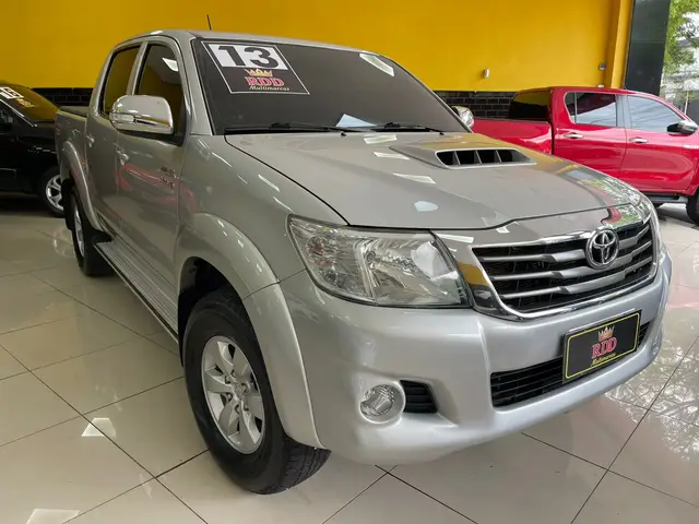Carro Toyota Hilux Cabine Dupla 2013 Hilux 3.0 TDI 4x4 CD SRV (Aut)