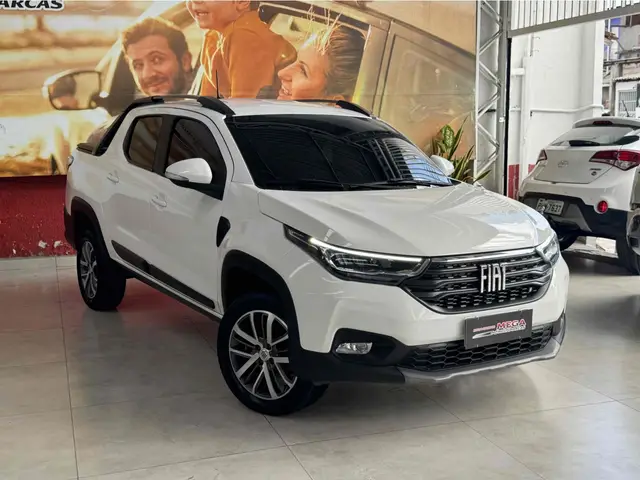 Carro Fiat Strada 2024 Volcano 1.3 Cabine Dupla (Aut.)