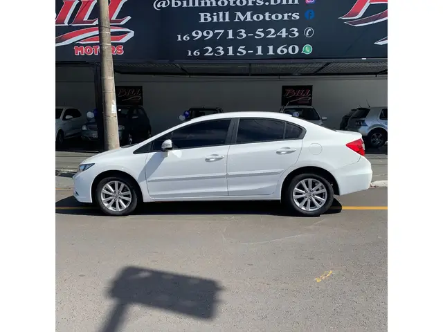 Carro Honda Civic 2014 New  LXR 2.0 i-VTEC (Aut) (Flex)