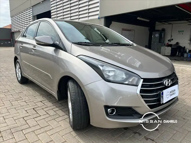 Carro Hyundai HB20S 2017 1.0 Comfort Style Turbo (Flex)