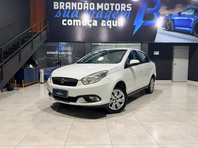 Carro Fiat Grand Siena 2014 Evo Attractive 1.4 8V (Flex)