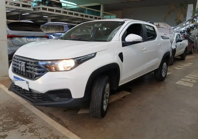 Carro Fiat Strada 2024 Freedom 1.3 Flex 8V CD
