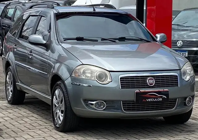Carro Fiat Palio 2012 Attractive 1.4 8V (Flex)