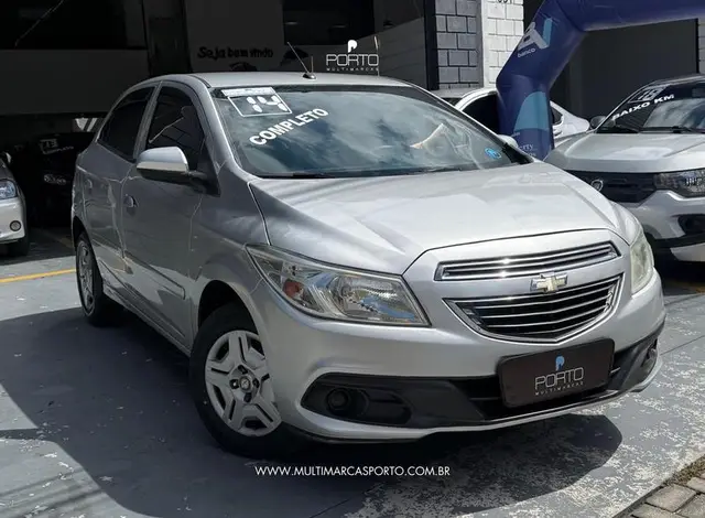 Carro Chevrolet Onix 2014 1.0 LT SPE/4