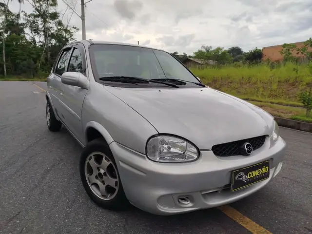 Carro Chevrolet Corsa Hatch 2001 Wind Milenium 1.0 MPFi