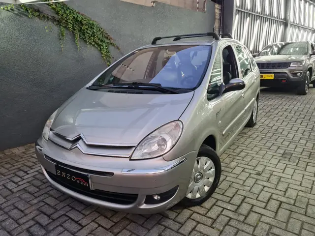 Carro Citroën Xsara Picasso 2011 Exclusive 2.0 (aut)