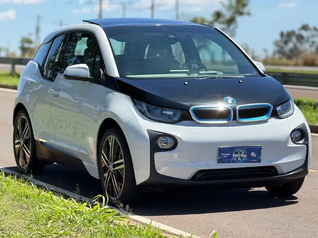 Carro BMW i3 2015 REX E-Drive Full (Aut)