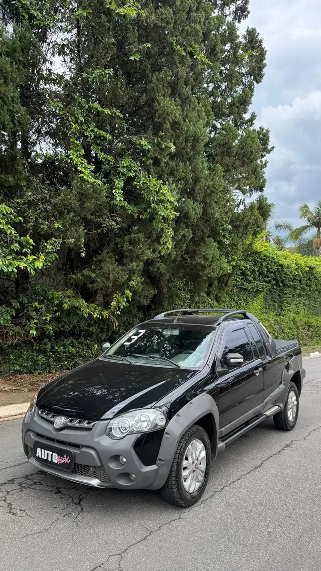 Carro Fiat Strada 2013 Adventure 1.8 16V (Flex) (Cabine Estendida)