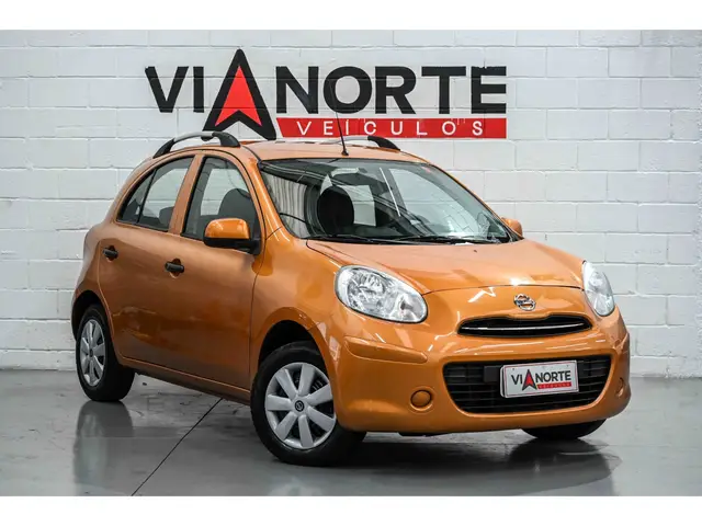Carro Nissan March 2012 1.0 16V (Flex)