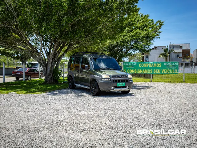 Carro Fiat Doblò 2008 Adventure 1.8 8V (Flex)