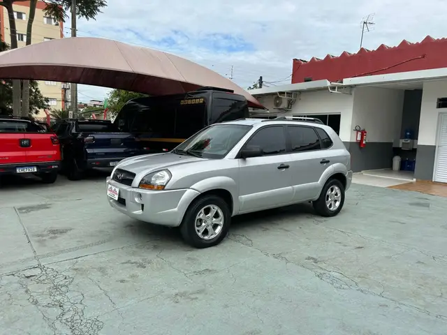 Carro Hyundai Tucson 2010 GL 2.0 16V