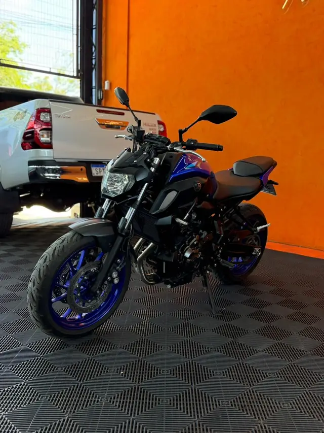 Moto Yamaha MT-07 2024 ABS