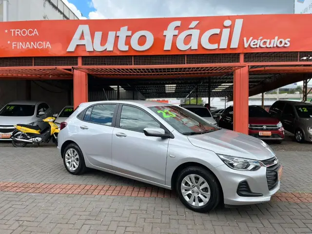 Carro Chevrolet Onix 2023 LT 1.0
