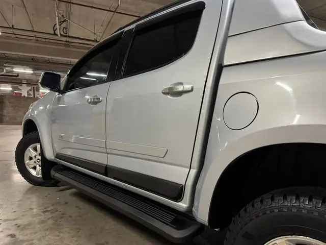 Carro Volkswagen Saveiro 2025 Robust Total Flex 16V (CD)