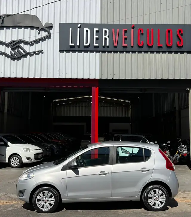 Carro Fiat Palio 2017 Attractive 1.0 Evo (Flex)
