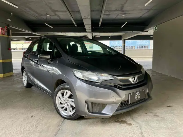 Carro Honda Fit 2015 1.5 16v LX CVT (Flex)