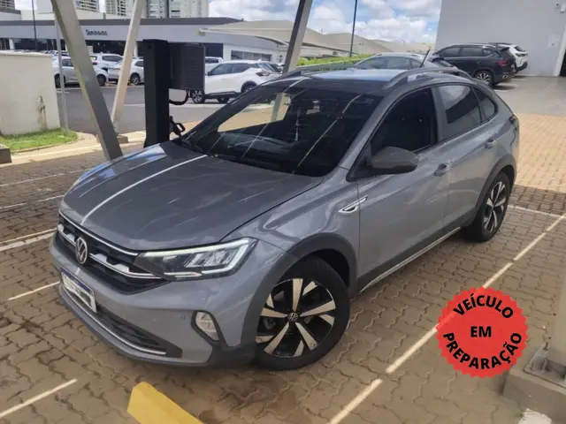Carro Volkswagen Nivus 2023 Highline 200 TSI