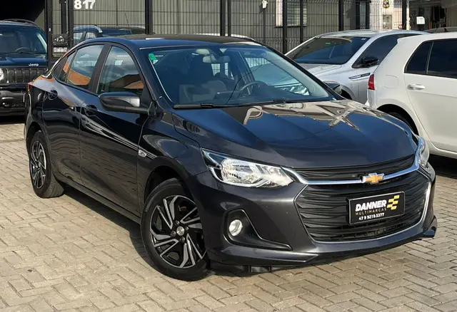 Carro Chevrolet Onix Plus 2025 LT 1.0